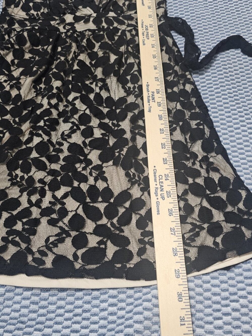 Forever21 Ruffled Sleeveless Black Lace Beige Lining Dress - Size Small - Picture 6 of 6